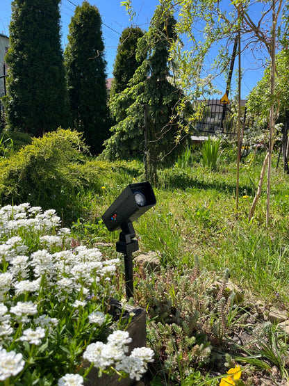 AXEN SARA™ – Solar RGB Garden Light