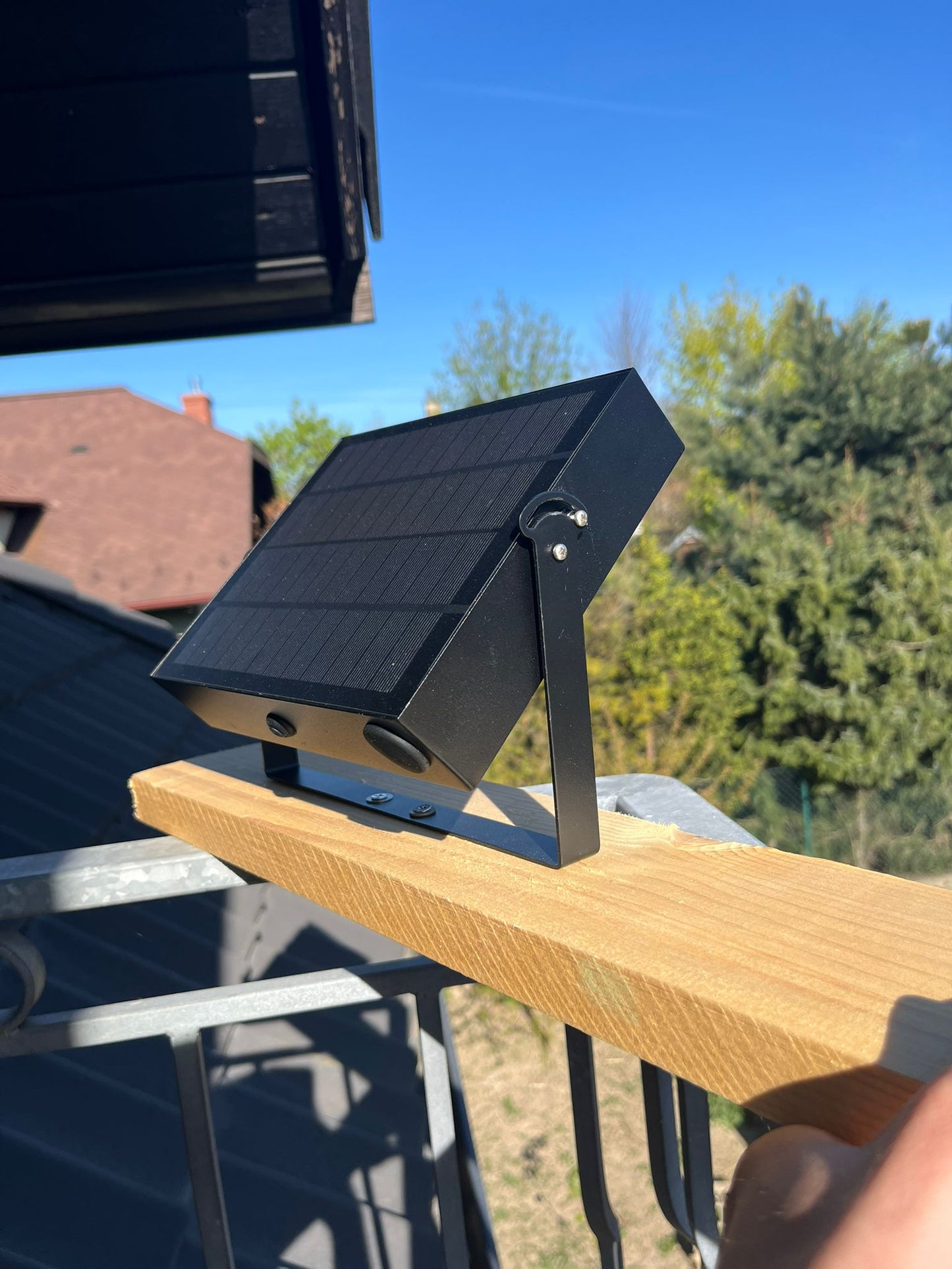 AXEN TAD™ - Solar Garden Light